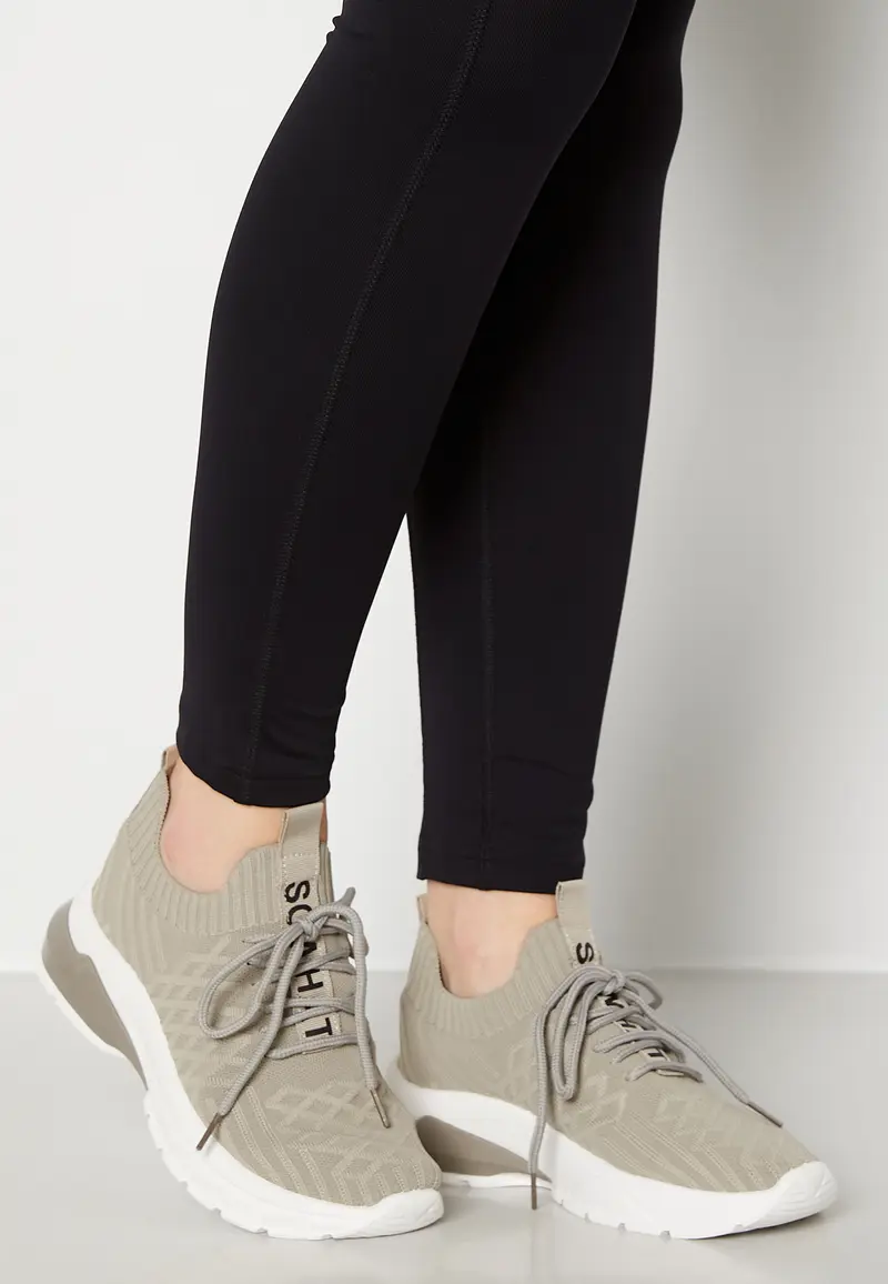 014 Sneakers