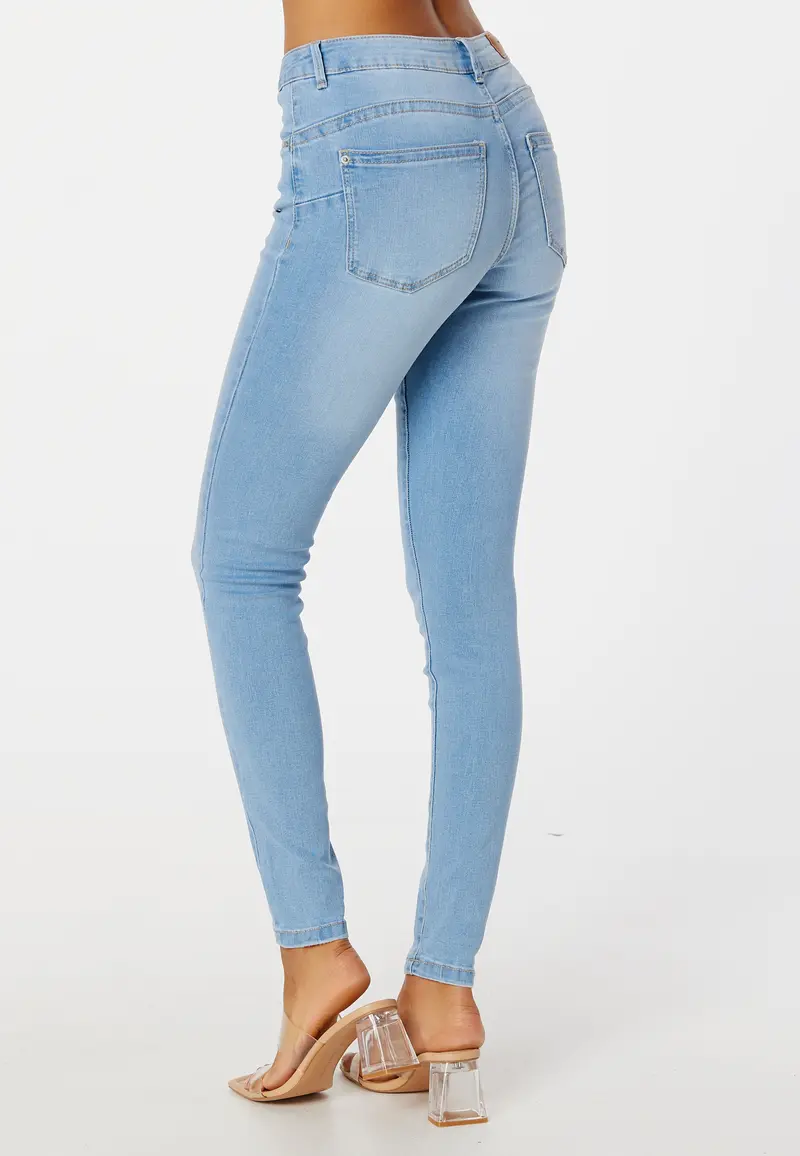 Alia MR S Shape Jeans