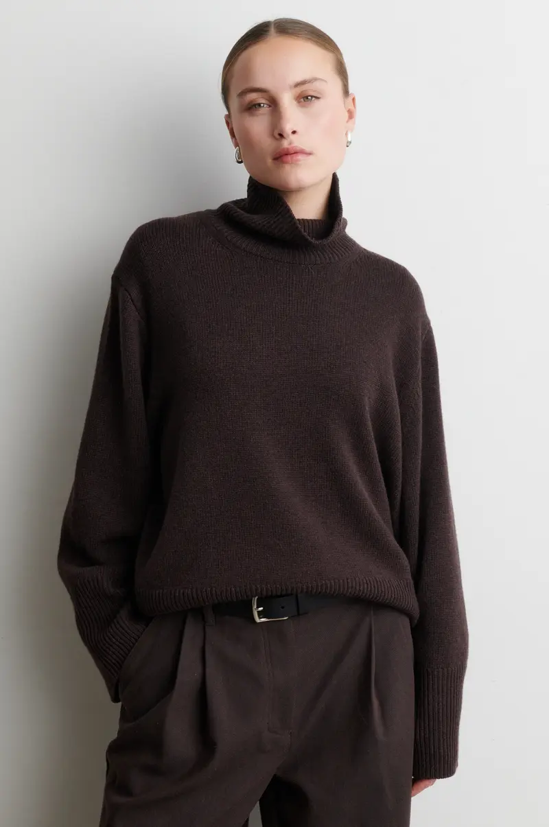 Alpha Knit T-Neck