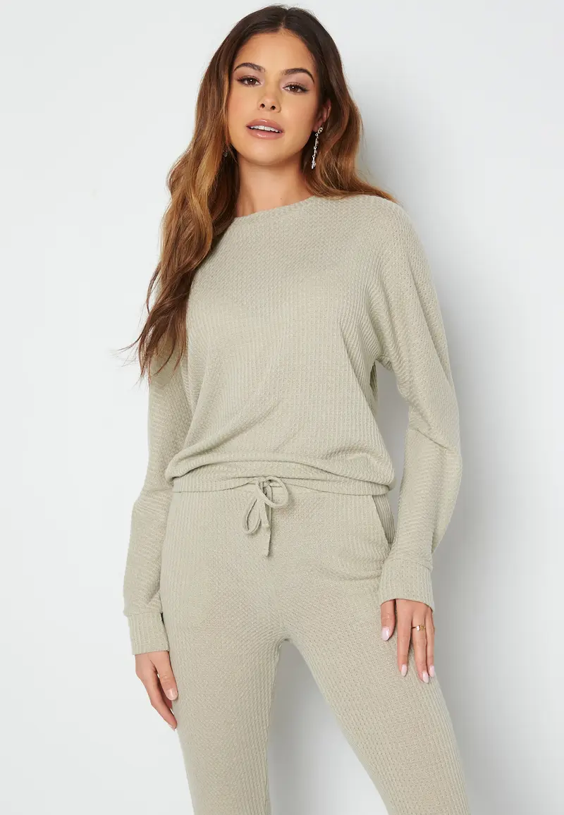Amaya penguin top