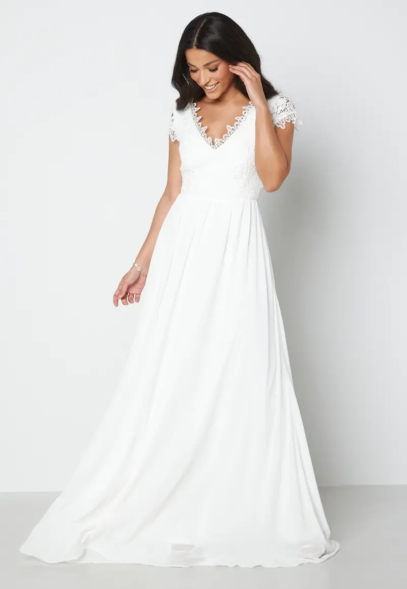 Amelia Wedding Gown