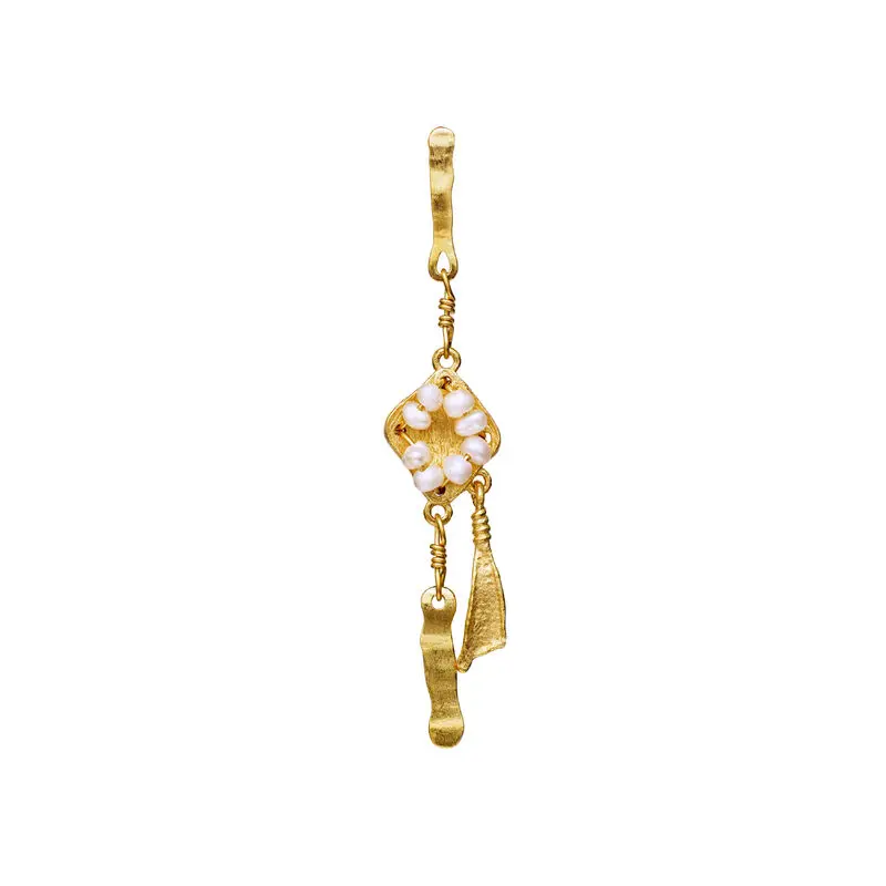Ansa earring - single