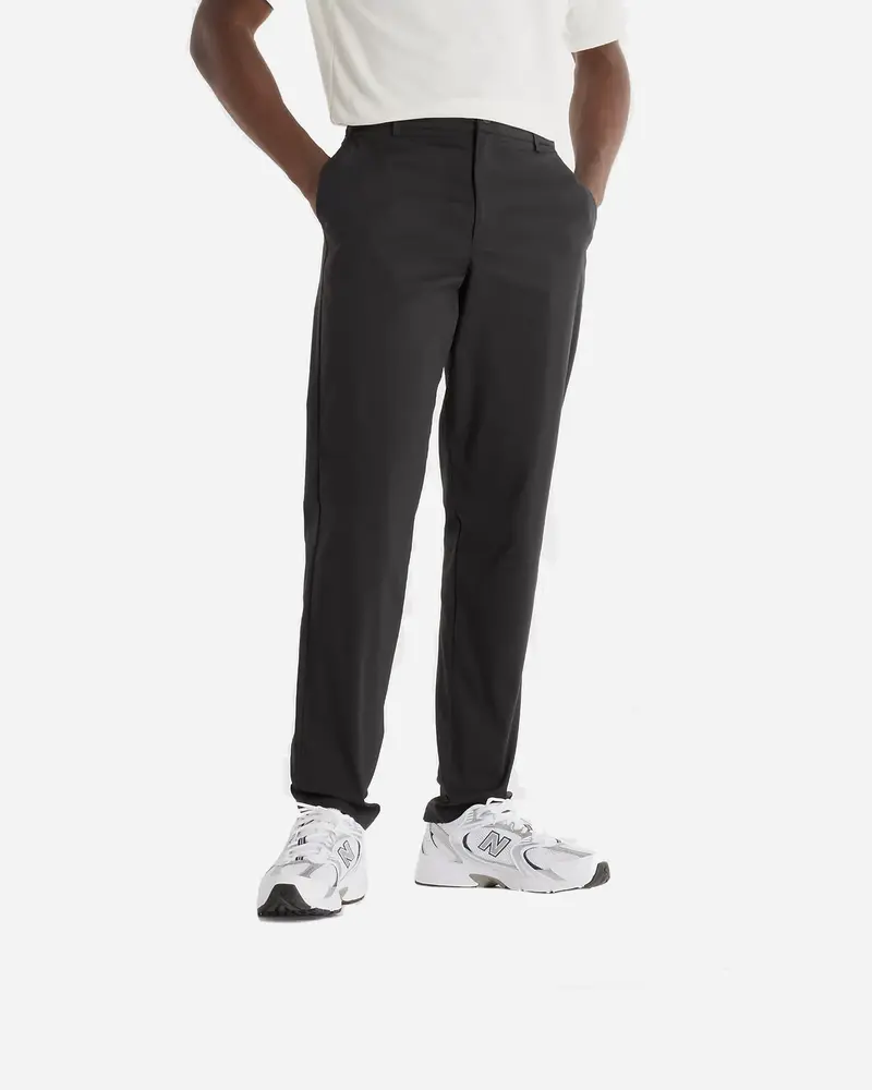 Athletics Standard Tapered Pant - Black