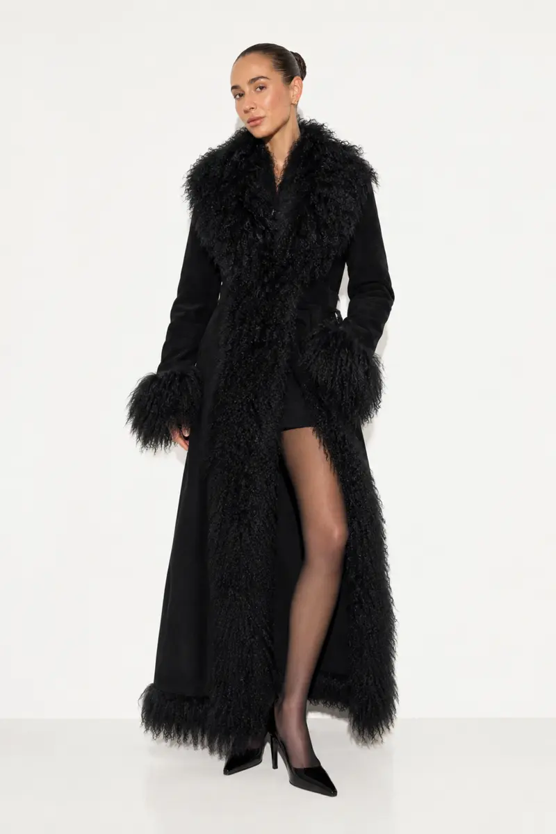 Ava Long Black