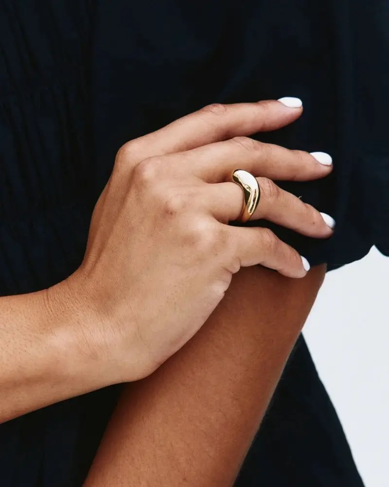 Azura Ring Gold