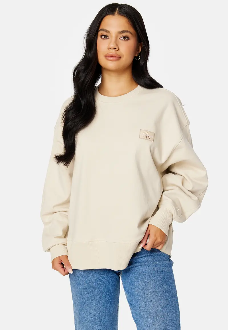 Badge Oversized Crew Neck