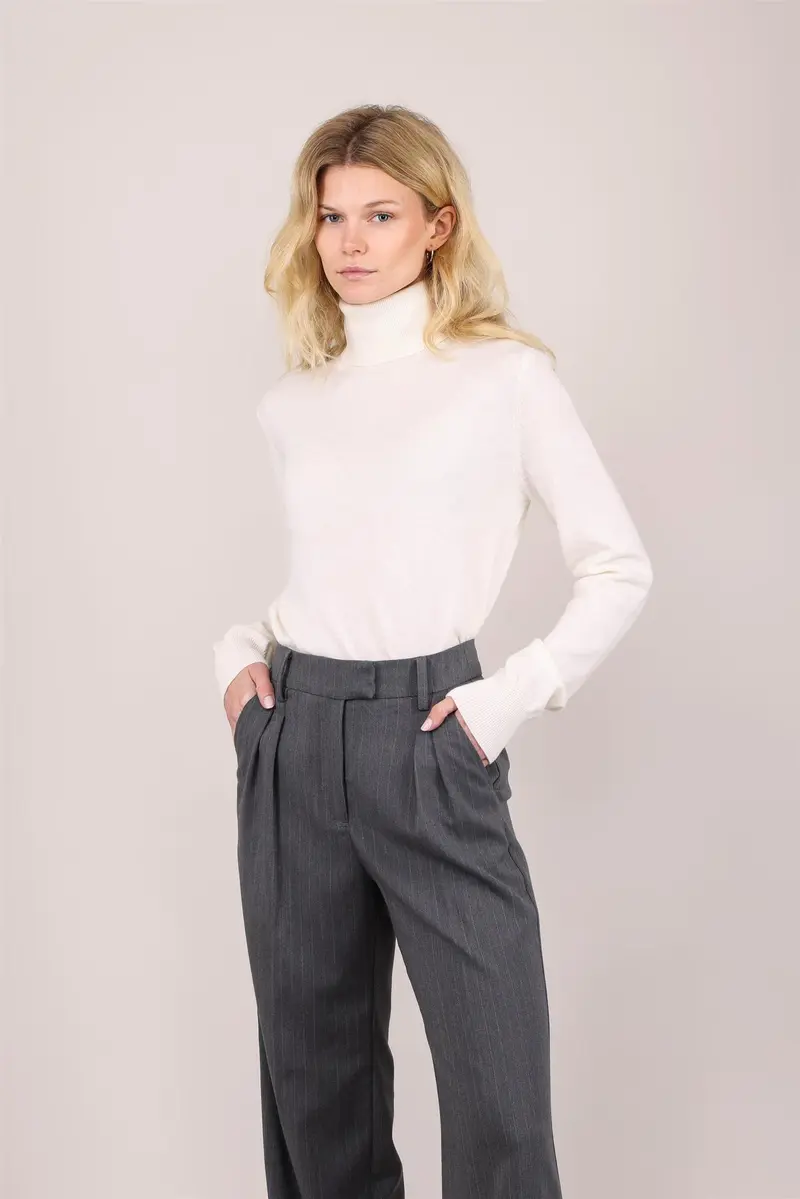 Bailey Turtleneck