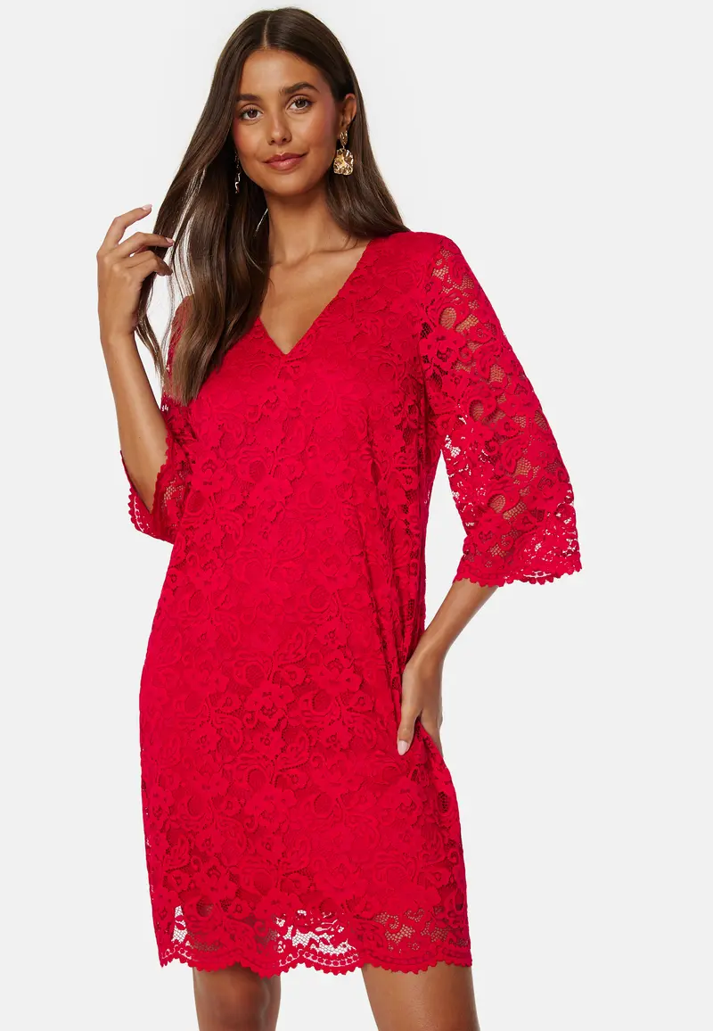 Belinda lace dress