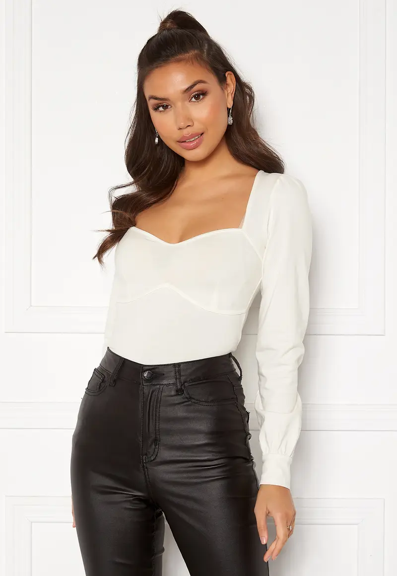 Belissa puff sleeve top