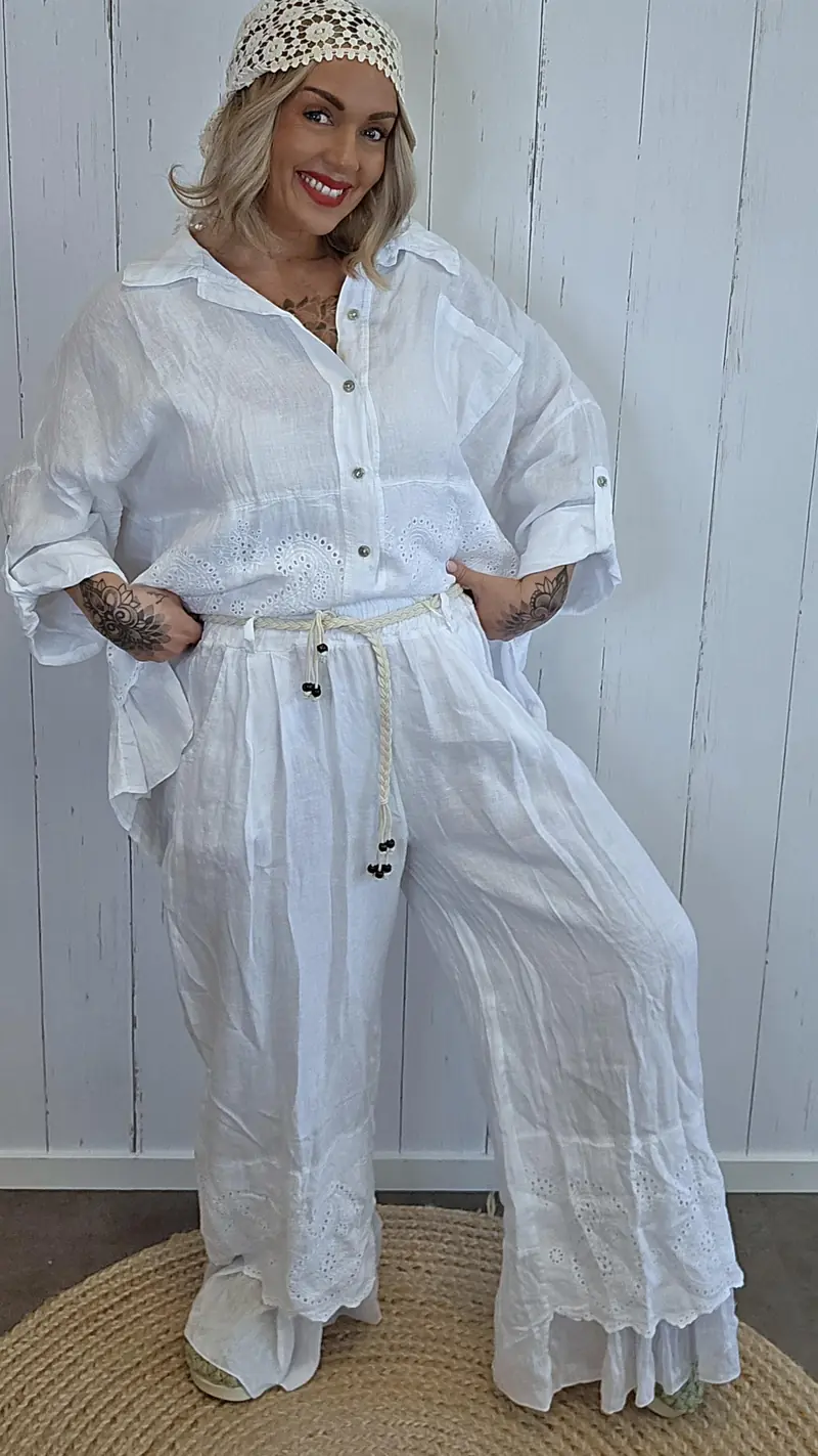 Bella linbukse med broderi hvit