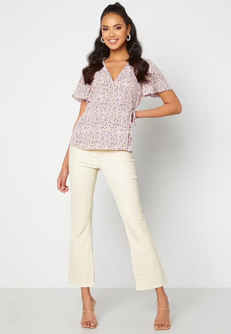 Belle MW Coated Flared Pants