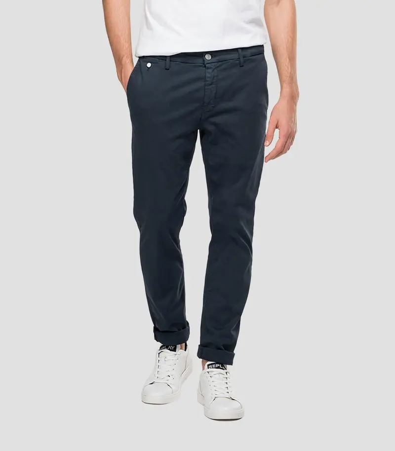 Benni Chinos