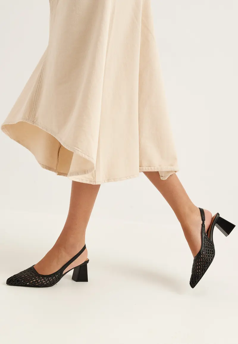 Biamaralyn Slingback Weaved Faux Leather