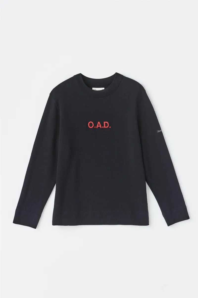 Blaatrøie No. 1 Navy w/Red Embroidery