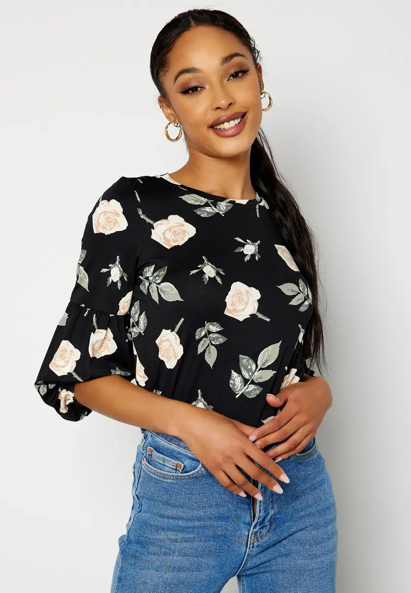 Blenda puff sleeve top