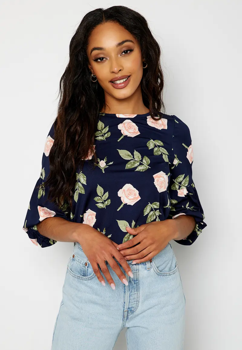 Blenda puff sleeve top