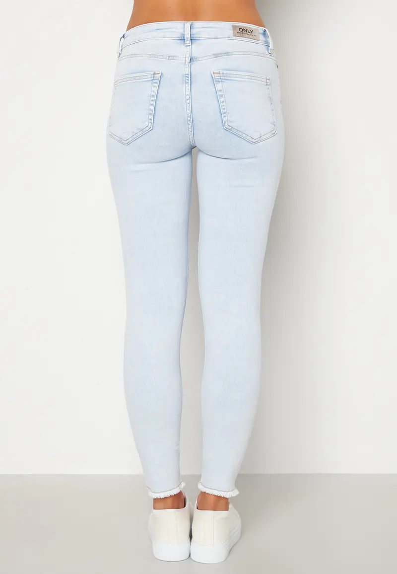 Blush Life Mid Jeans