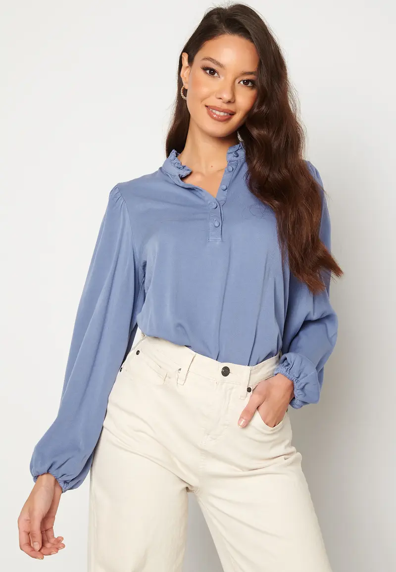 Briana Fanza L/S Top