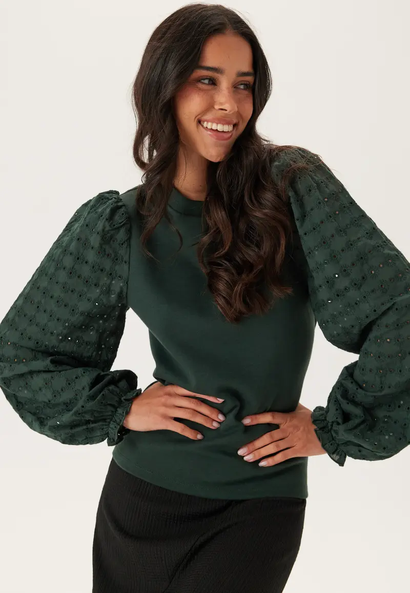 Broderie Anglaise Sleeve Top
