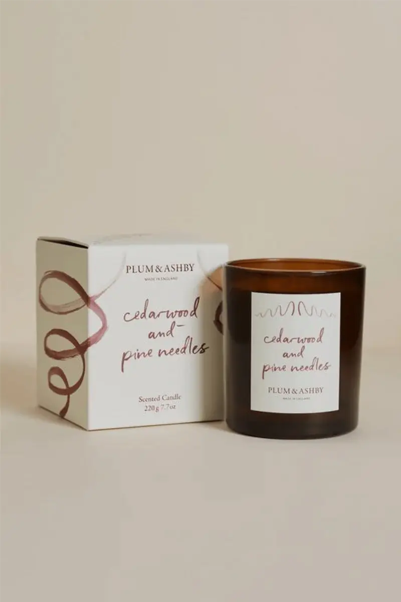 CEDARWOOD & PINE NEEDLES CANDLE