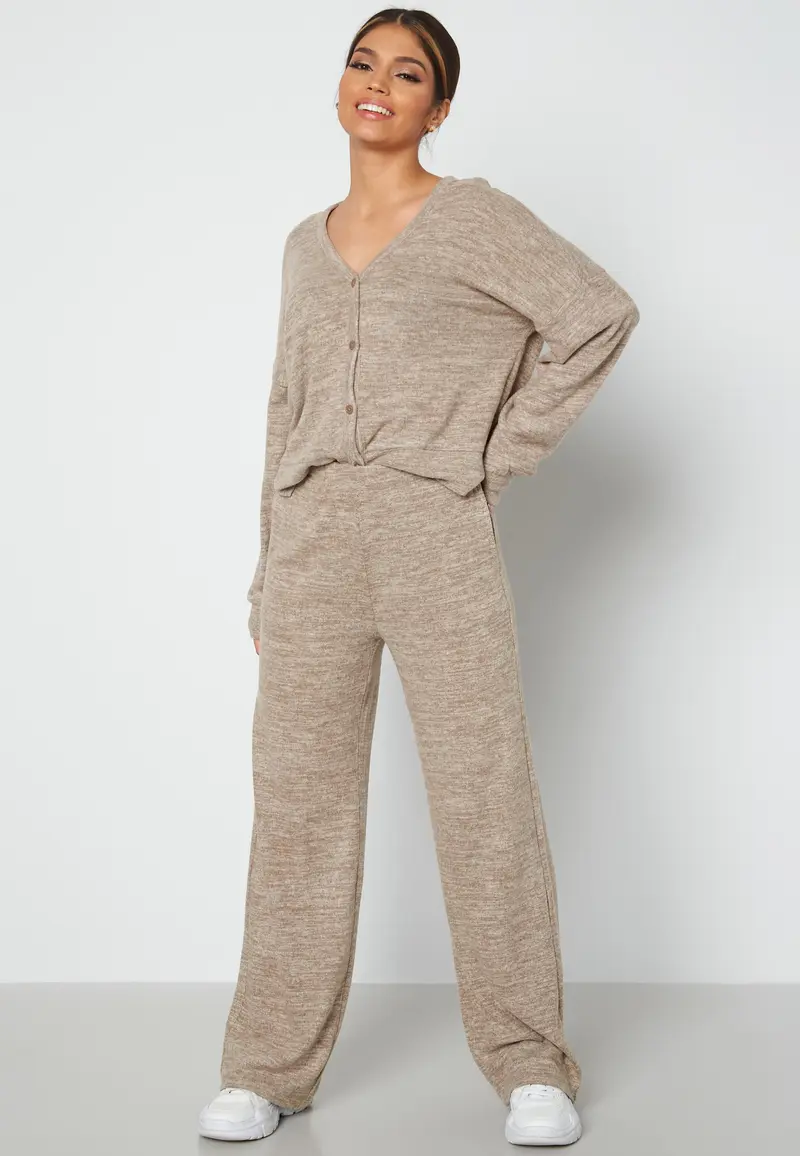 Chill Wide Leg Pants