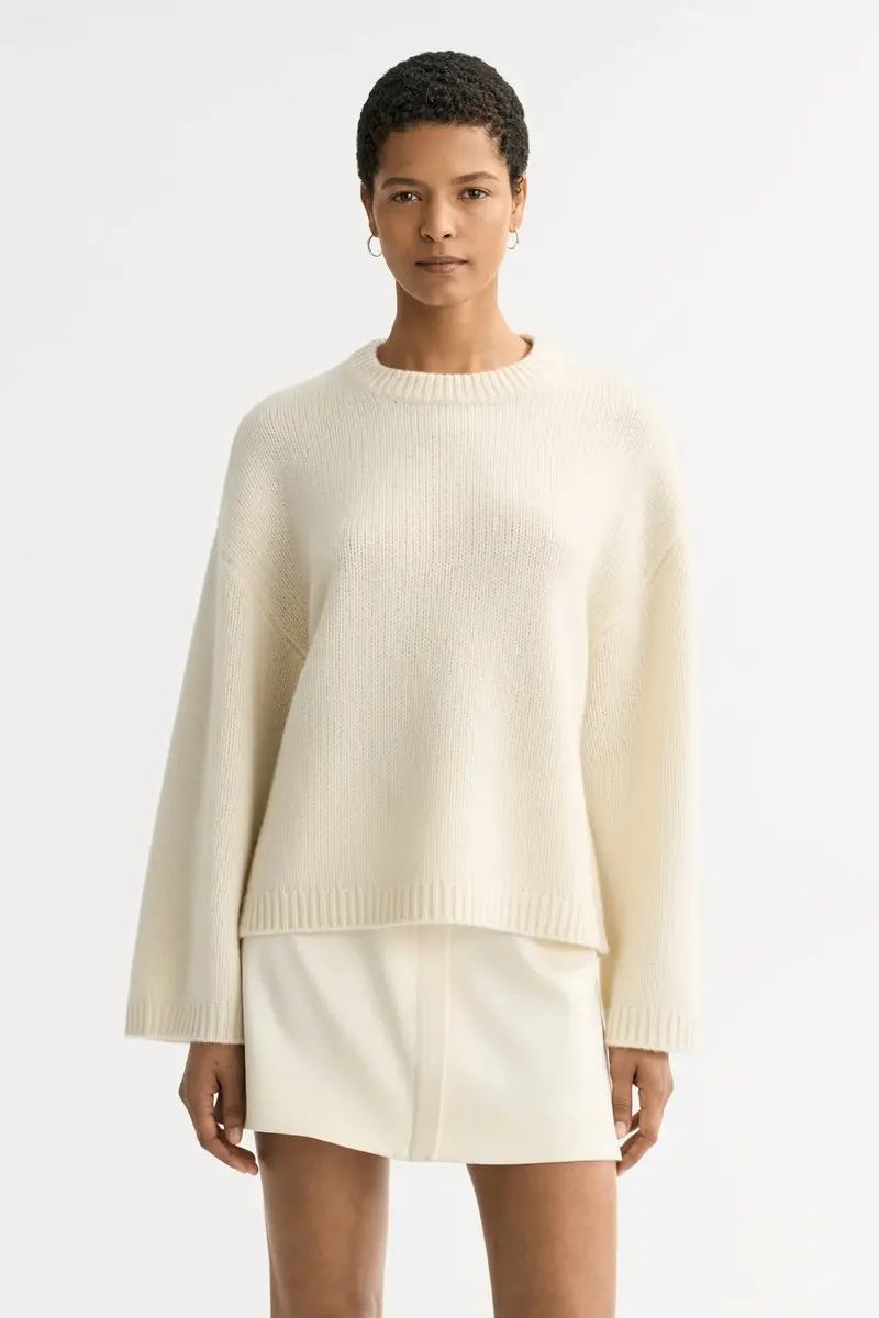 Chunky Crewneck Feather White