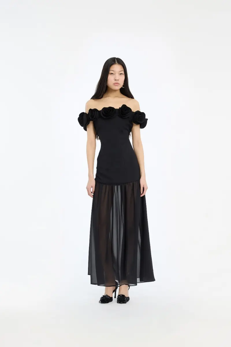 Crepe Maxi Flower Dress - Black