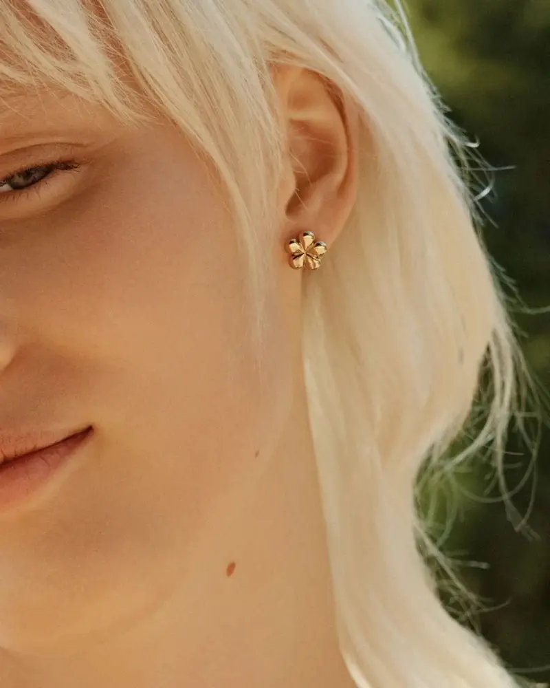 Daisy Studs Gold