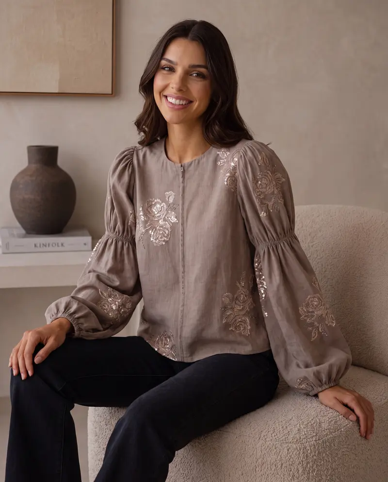 Embroidered zip blouse Olive