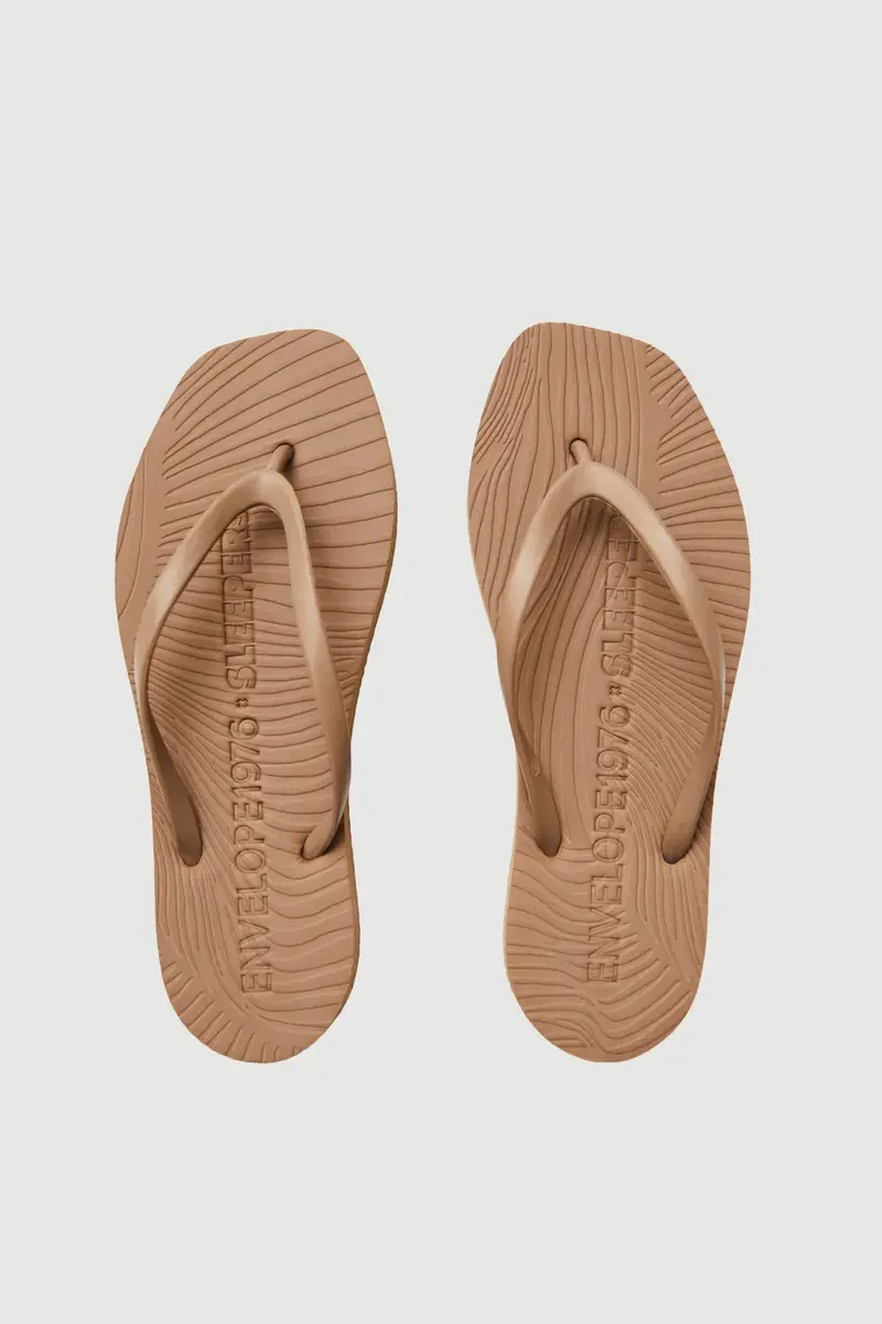 Envelope1976 x Sleepers Tapered Sand