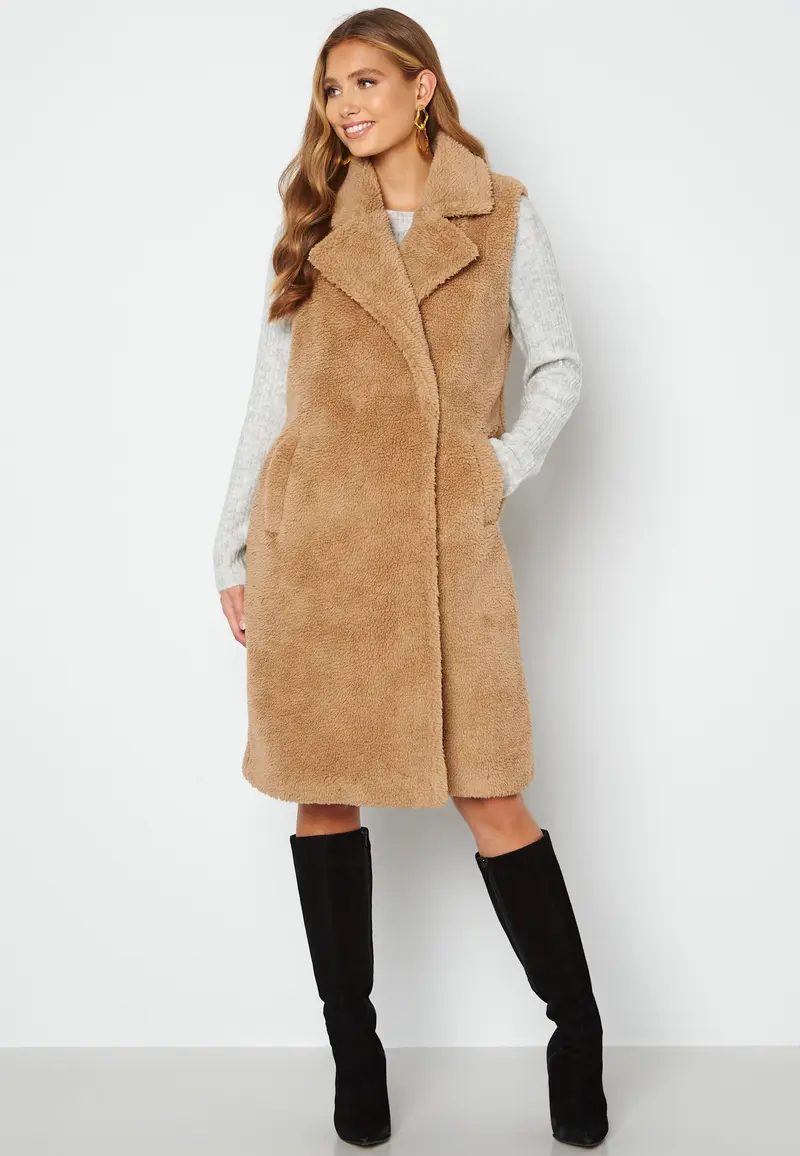 Evelin Teddy Waistcoat