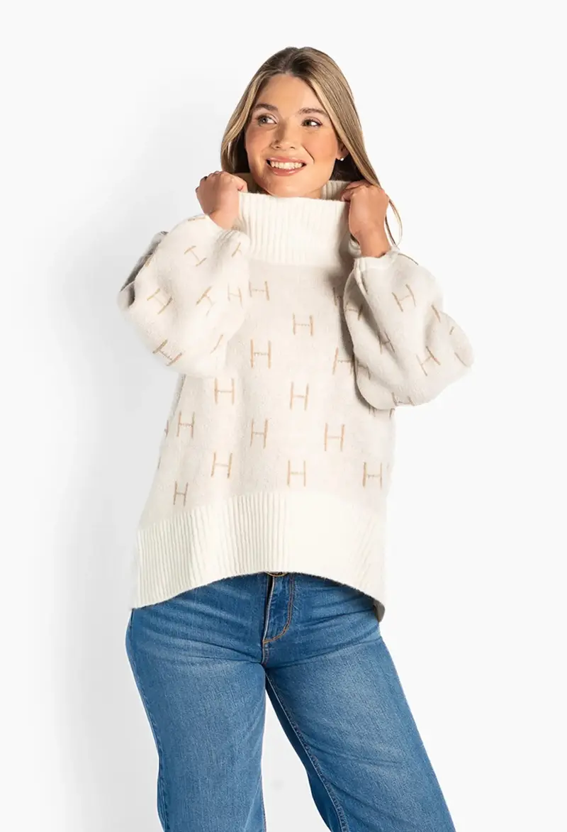 Fam Sweater Short