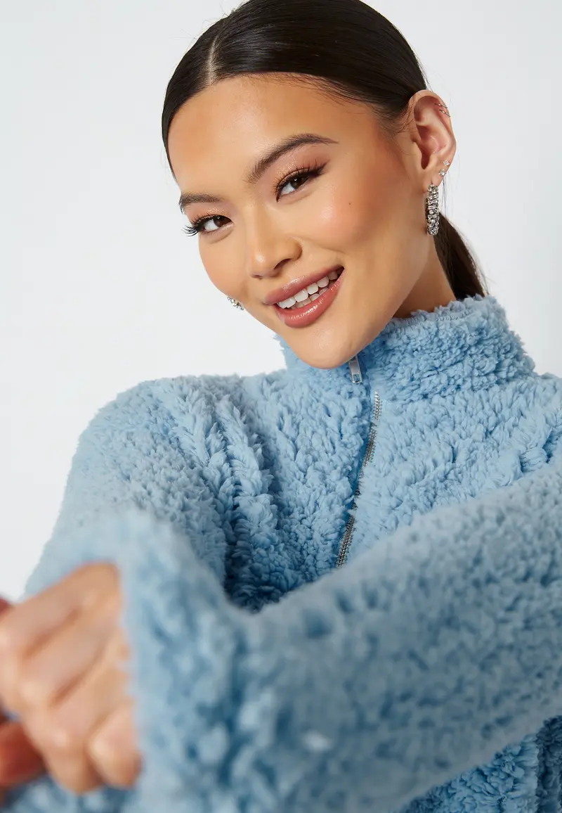 Ferna LS Cropped Teddy Sweat