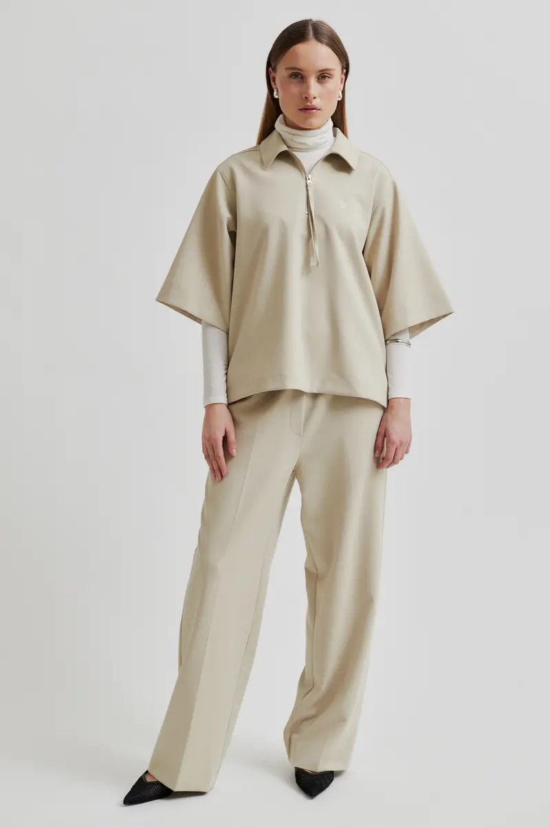 Ficarias Straight Trousers