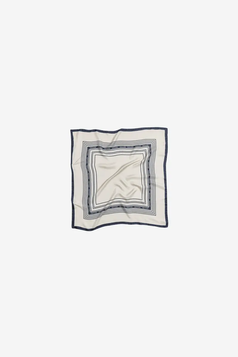 Fine Scarf Contrasting 1005