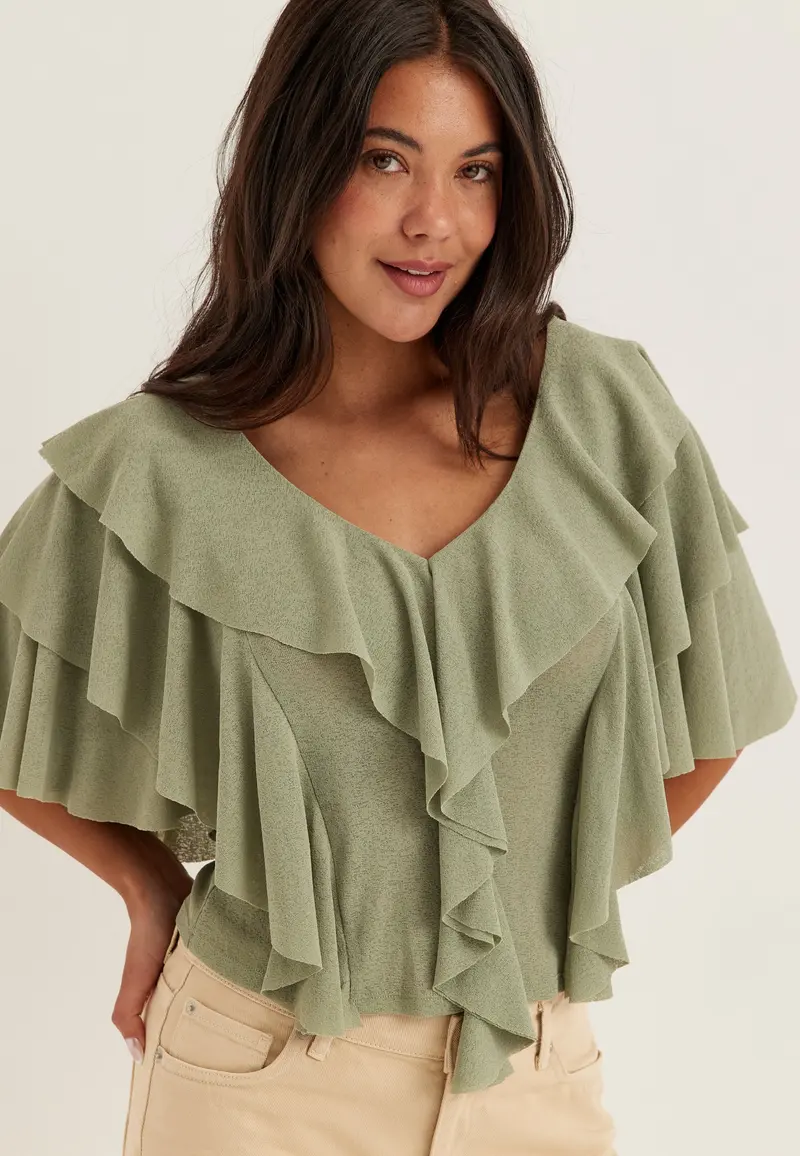 Flounce Top