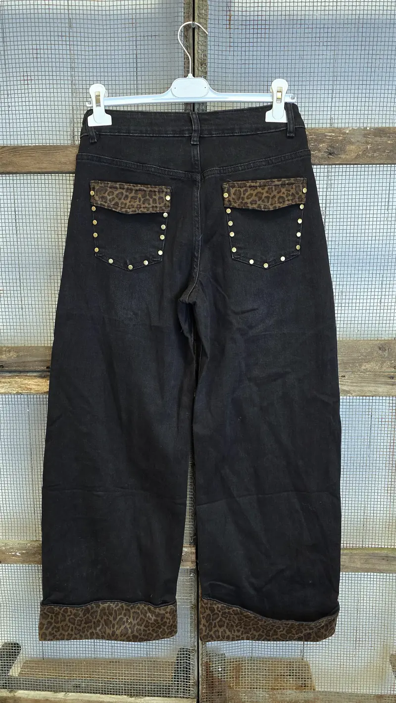 Harper jeans med leopard- og gulldetaljer