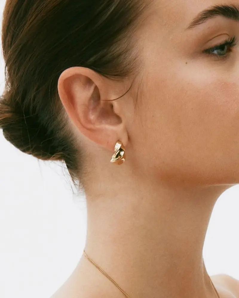 Helix Studs Gold