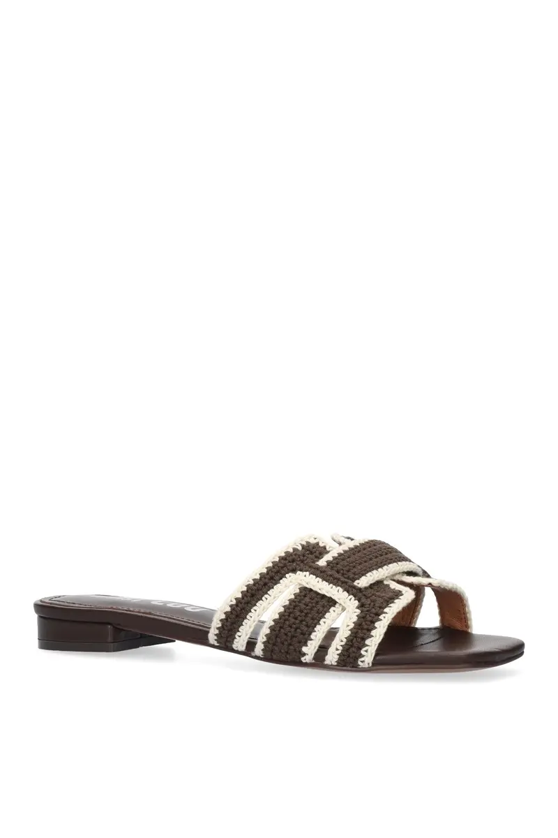 Holly Flat Sandal Dark Brown