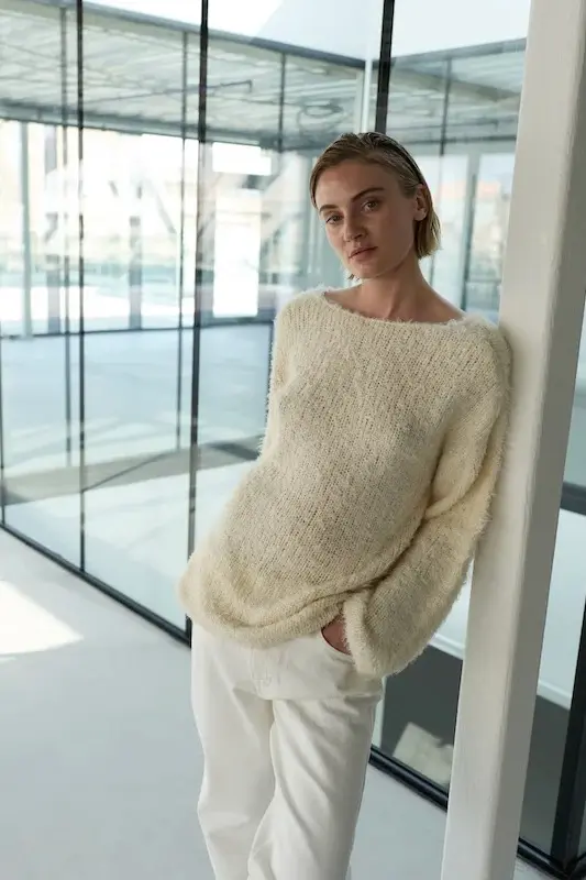 Indulge Silk Knit Cream