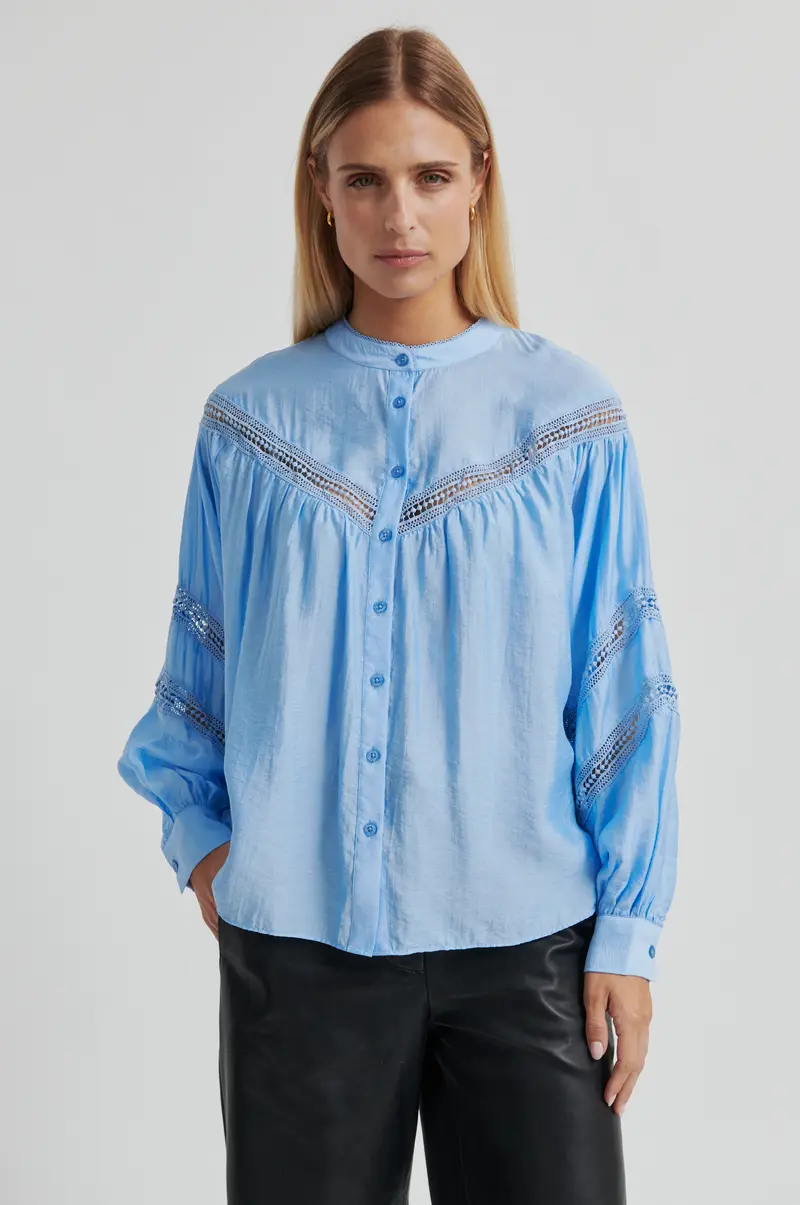 Indy Shirt