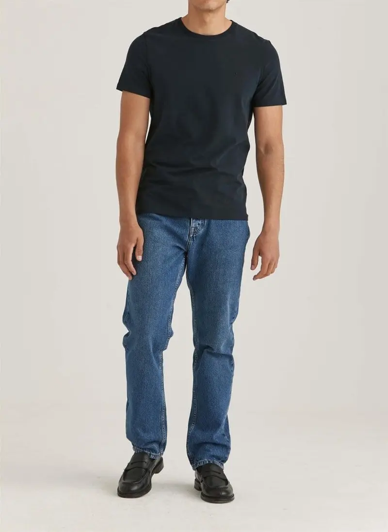 James tee
