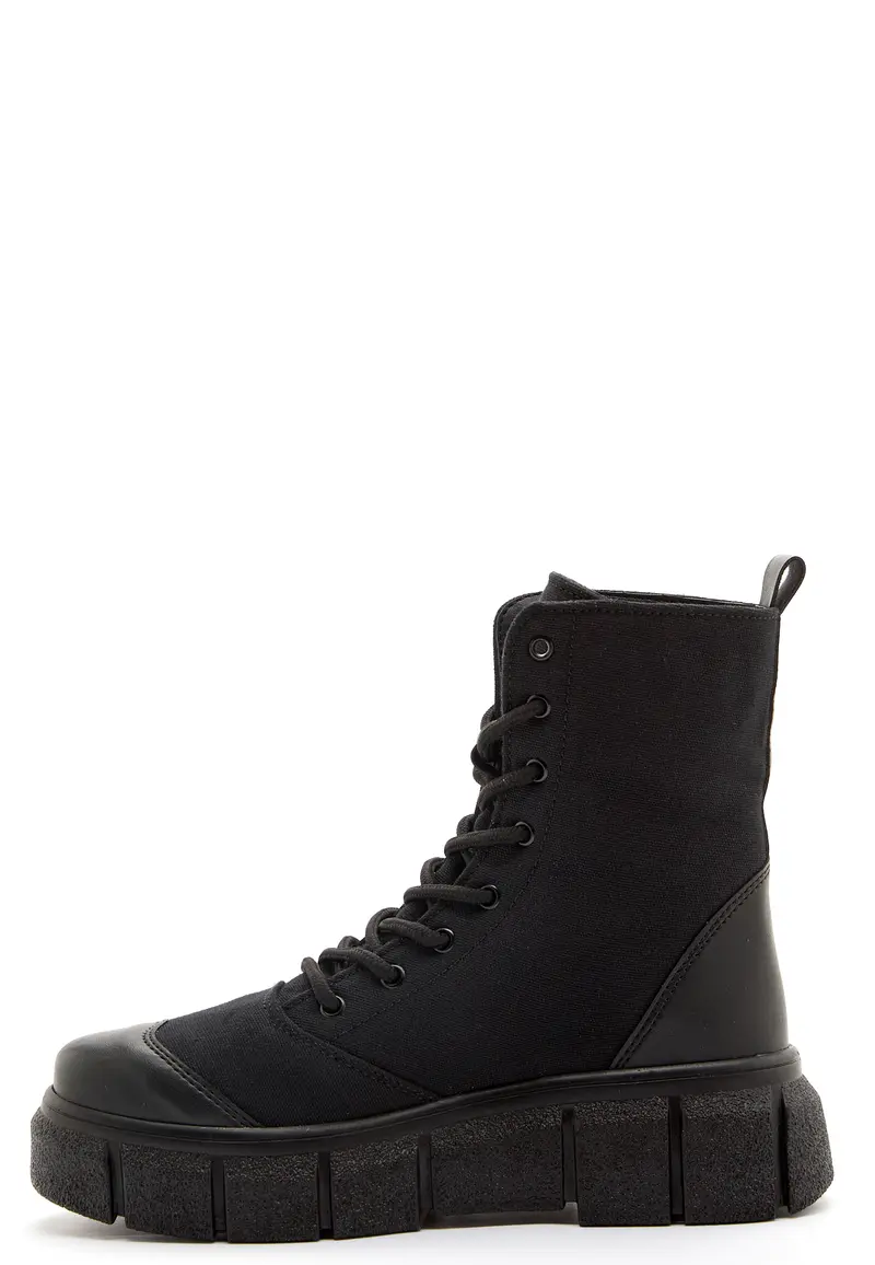 Jodie safari boots