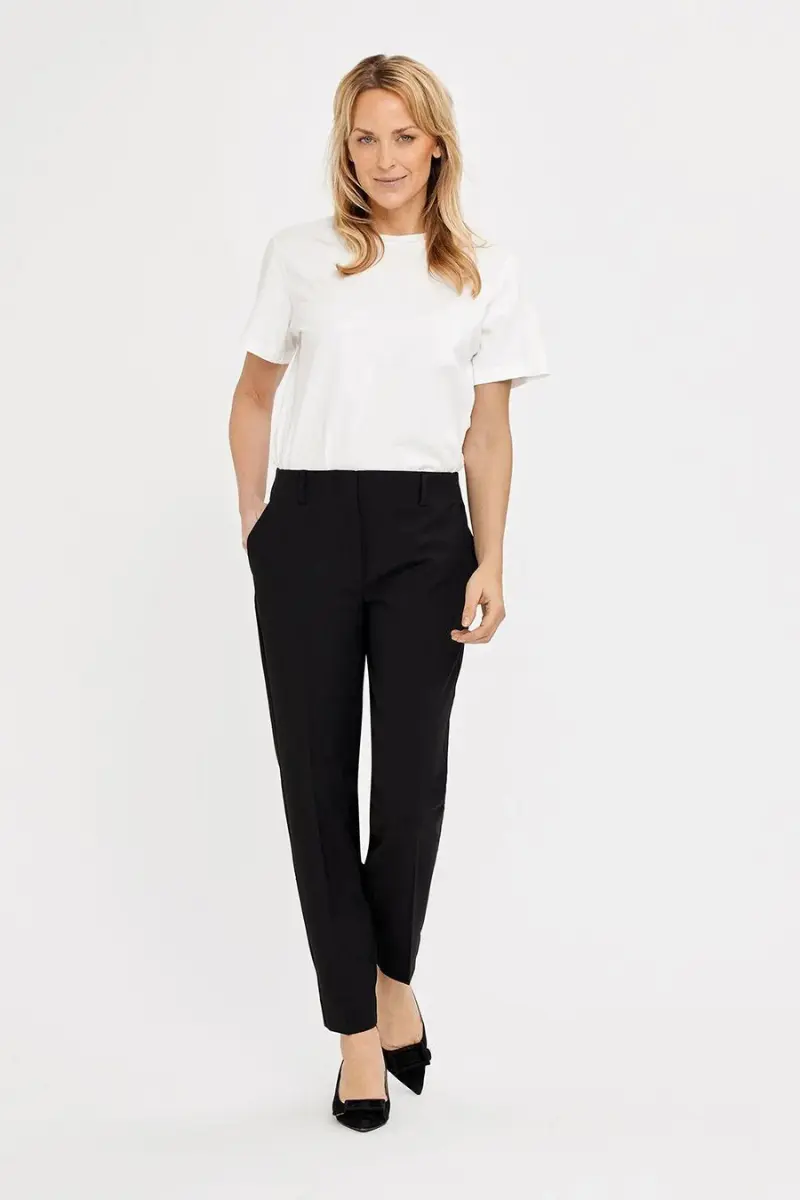 JuliaFV 285 Black