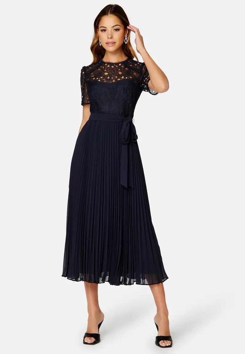 Khloe Lace 2 in 1 Midi Dress