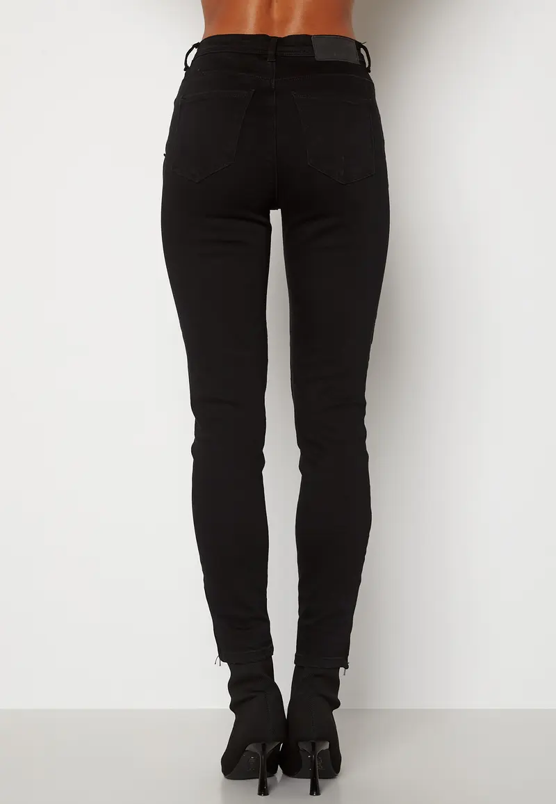 Kimmy Ankel Dart Jeans