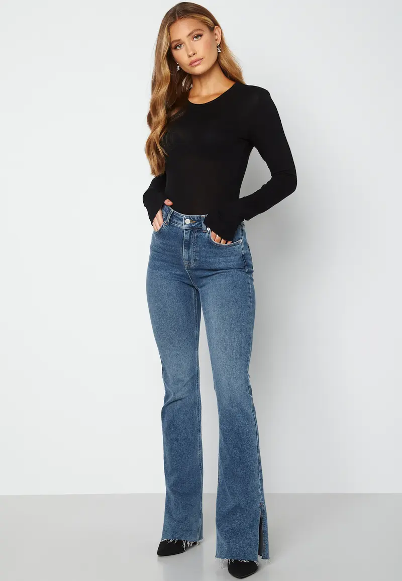 Long sleeve top