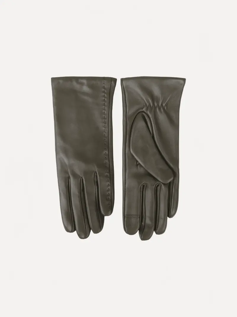 Lucy Glove