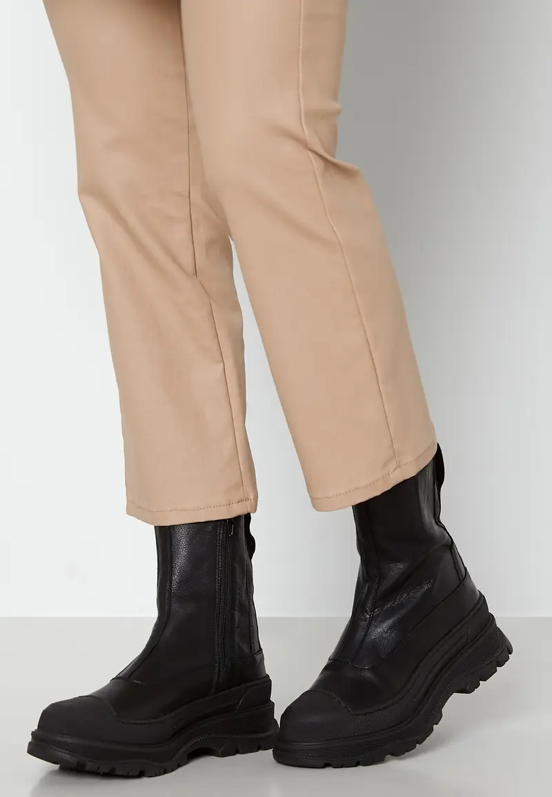 Luna Leather Boot