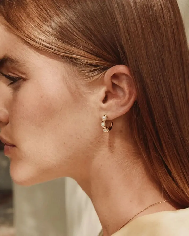 Margot Hoops S Gold